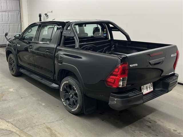 2019 TOYOTA HILUX