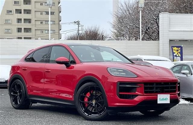 2024 PORSCHE CAYENNE COUPE