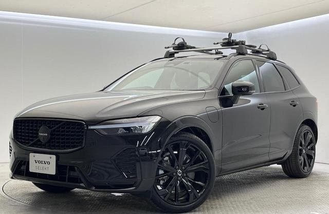 2025 VOLVO XC60