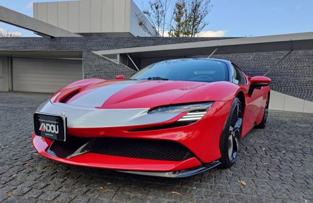 2021 FERRARI SF90 STRADALE