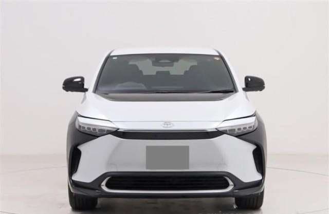 2025 TOYOTA BZ4X