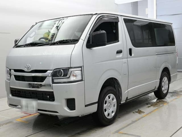 2026 TOYOTA HIACE VAN