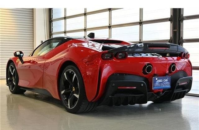 2022 FERRARI SF90 STRADALE