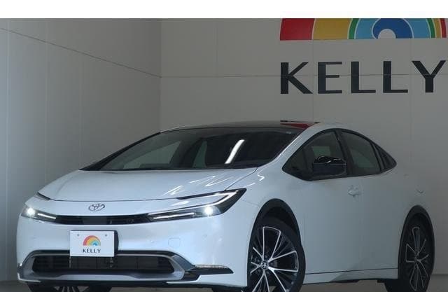 2026 TOYOTA PRIUS