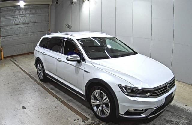 2019 VOLKSWAGEN PASSAT ALLTRACK