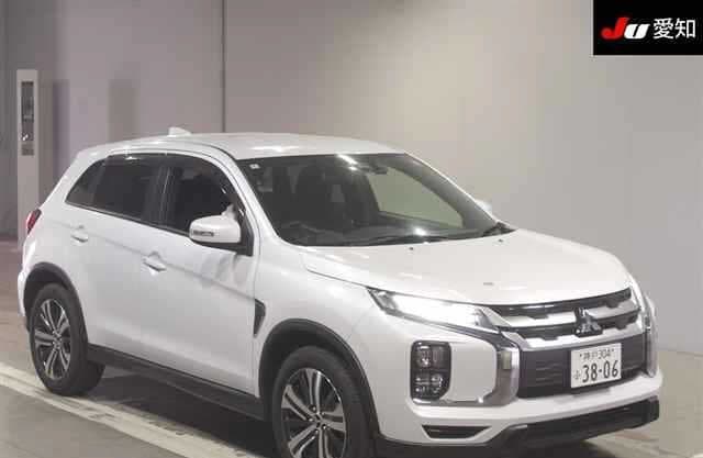 2024 MITSUBISHI RVR