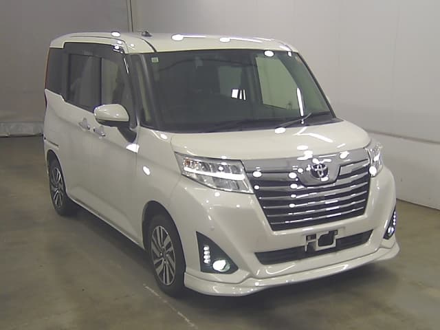 2019 TOYOTA ROOMY