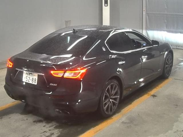 2021 MASERATI GHIBLI
