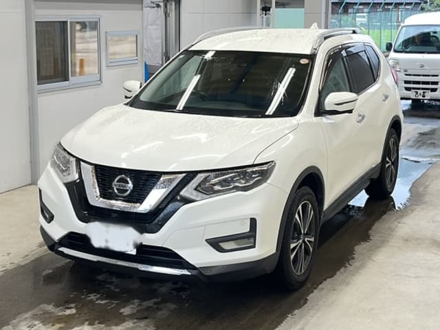 2020 NISSAN X-TRAIL