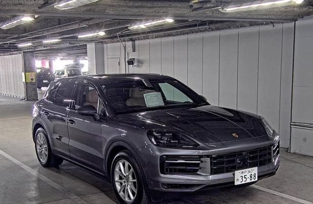 2024 PORSCHE CAYENNE