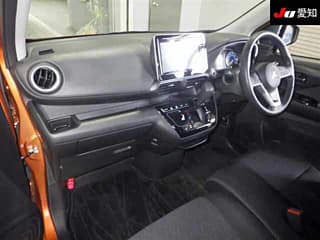 2024 MITSUBISHI EK X