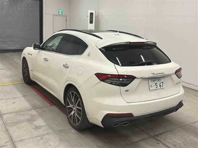 2021 MASERATI LEVANTE