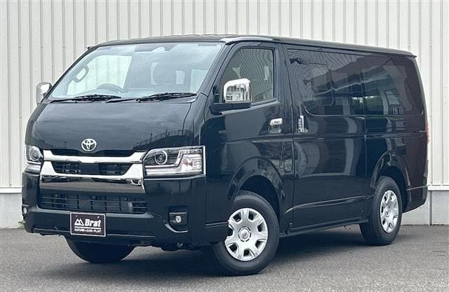 2026 TOYOTA HIACE VAN
