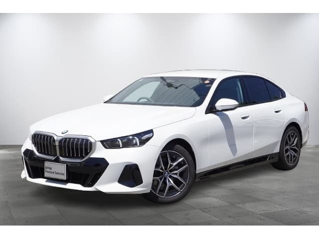 2025 BMW 5 SERIES