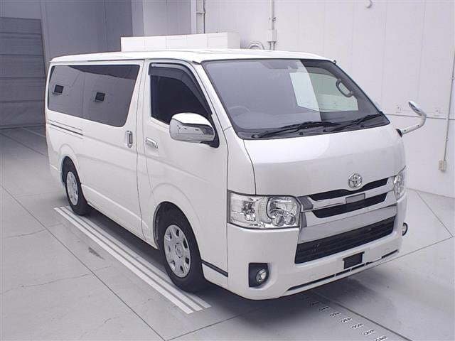 2020 TOYOTA REGIUS ACE VAN