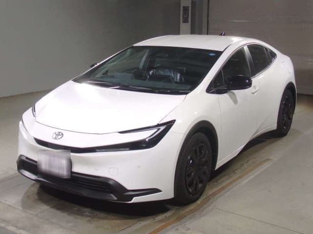 2026 TOYOTA PRIUS