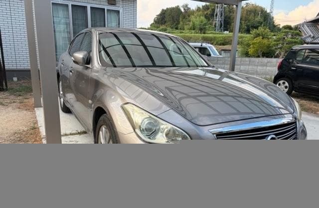 2013 NISSAN FUGA HYBRID