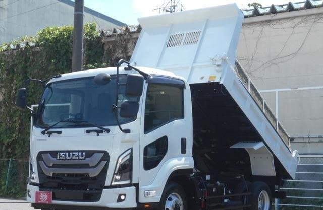 2025 ISUZU FORWARD