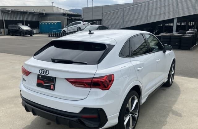 2024 AUDI Q3
