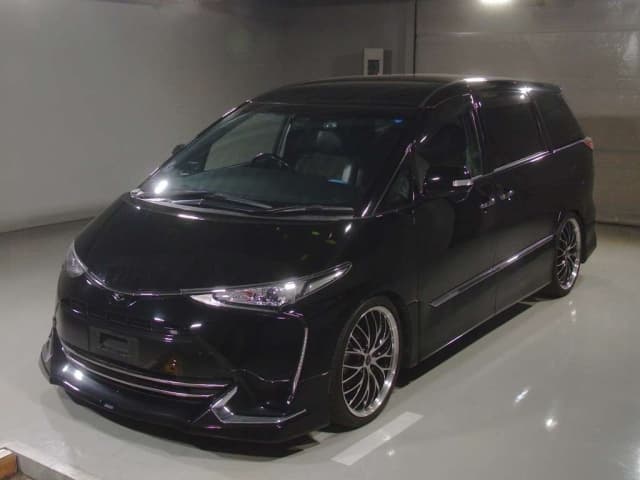 2019 TOYOTA ESTIMA