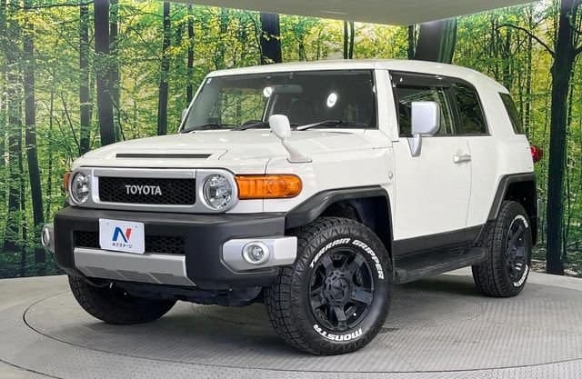 2017 TOYOTA FJ CRUISER