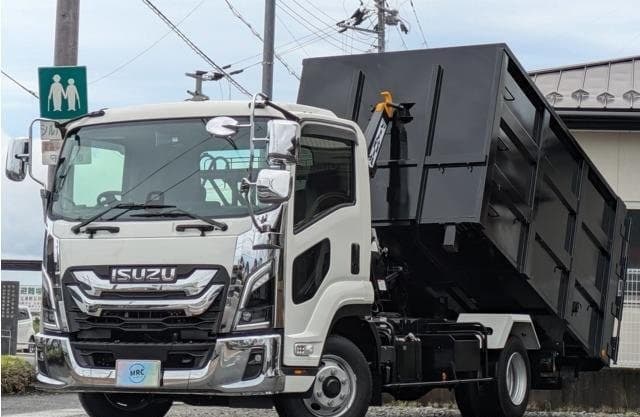 2026 ISUZU FORWARD
