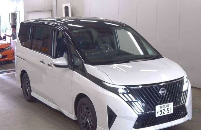 2026 NISSAN SERENA