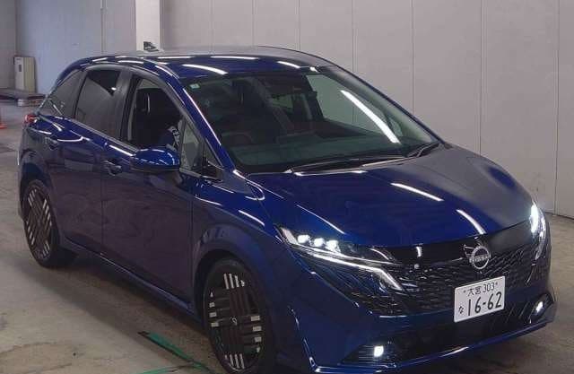 2025 NISSAN AURA