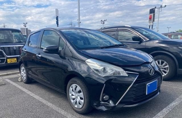 2019 TOYOTA VITZ