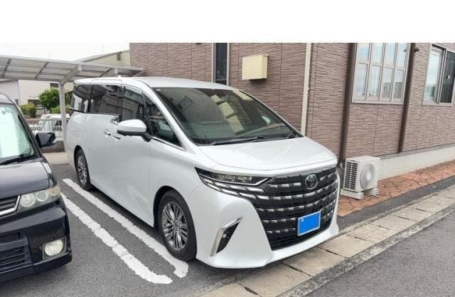 2026 TOYOTA ALPHARD