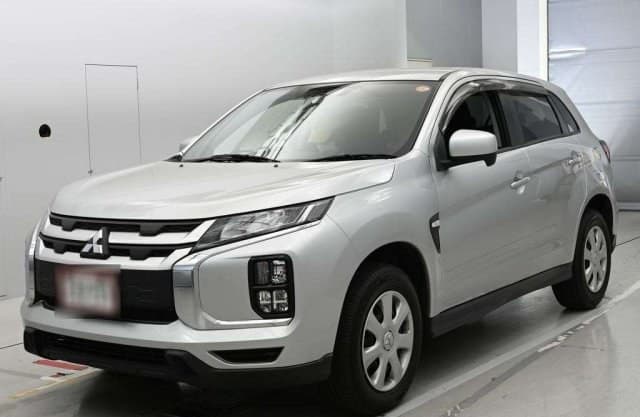 2021 MITSUBISHI RVR