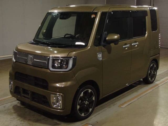 2022 DAIHATSU WAKE