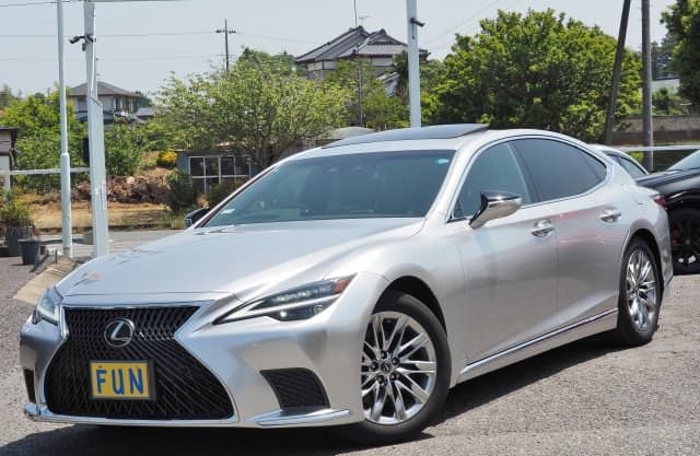 2024 LEXUS LS
