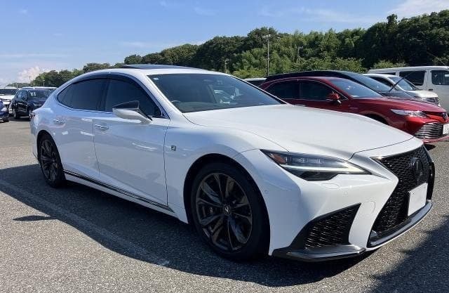 2025 LEXUS LS