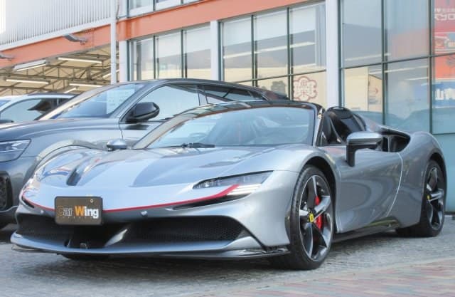 2025 FERRARI SF90 SPIDER