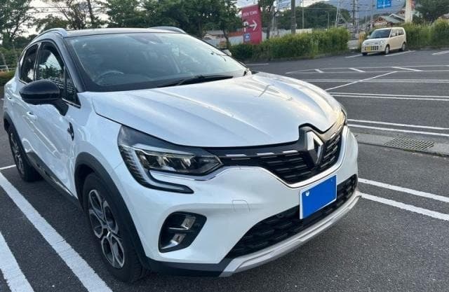 2022 RENAULT CAPTUR