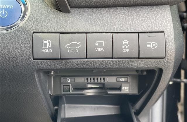 2021 DAIHATSU ALTIS