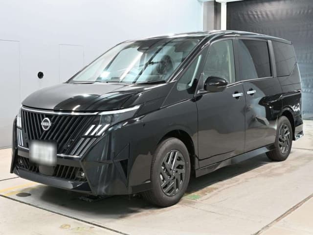 2026 NISSAN SERENA