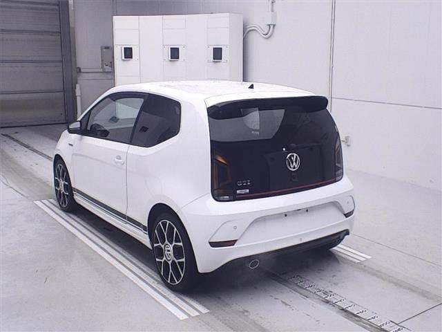 2020 VOLKSWAGEN UP