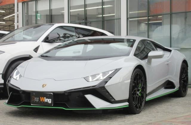 2023 LAMBORGHINI HURACAN