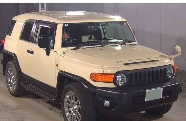 2018 TOYOTA FJ CRUISER