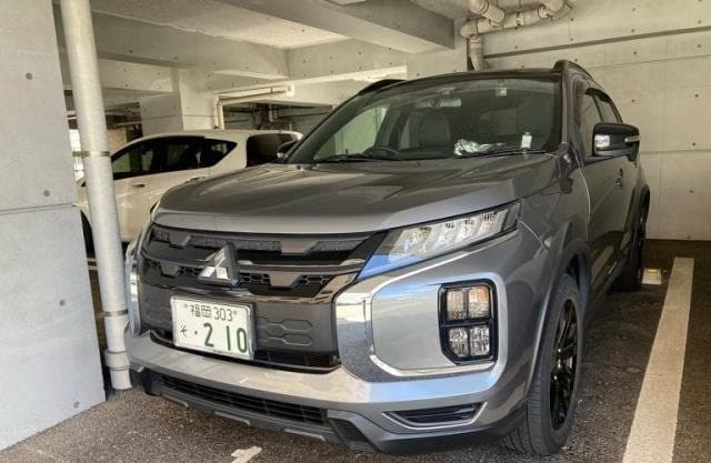 2021 MITSUBISHI RVR