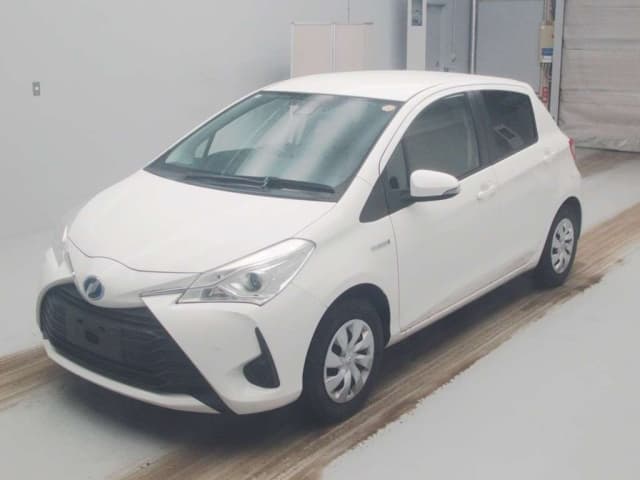 2019 TOYOTA VITZ