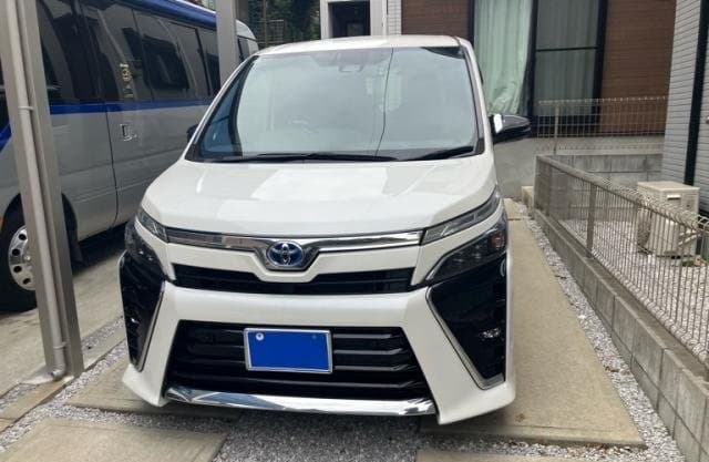 2020 TOYOTA VOXY