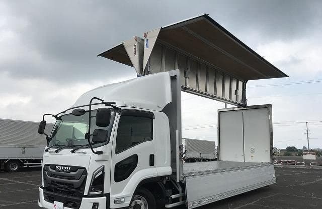 2024 ISUZU FORWARD
