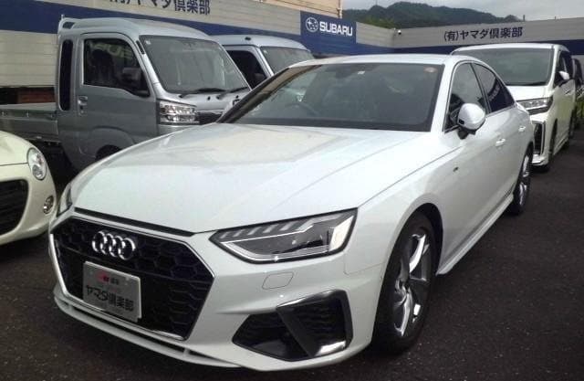 2023 AUDI A4