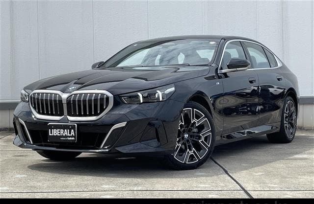 2025 BMW 5 SERIES