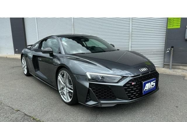 2019 AUDI R8
